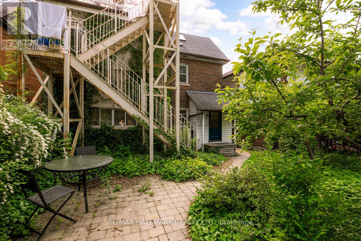 Main - 483 Parkside Drive, Toronto (High Park-Swansea), Ontario  M6R 2Z9 - Photo 23 - W12127487