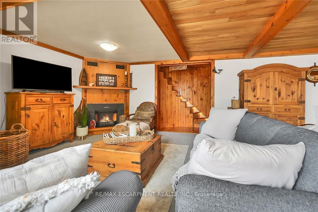 271 Blue Water Parkway, Haldimand, Ontario  N0A 1P0 - Photo 17 - X12096473