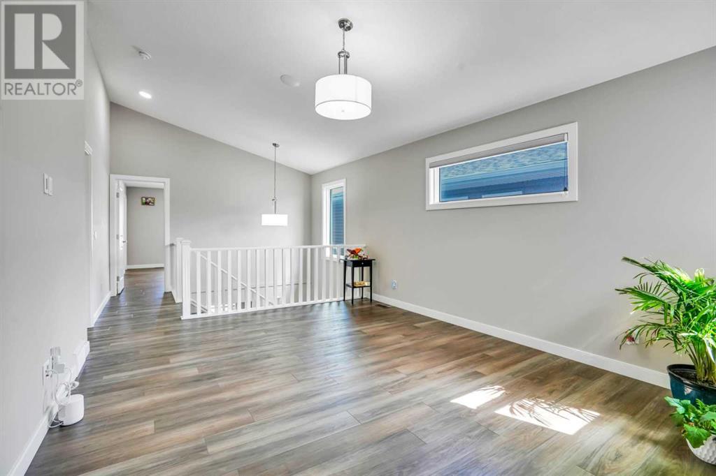 97 Redstone Link Ne, Calgary, Alberta  T3N 1P4 - Photo 3 - A2225442