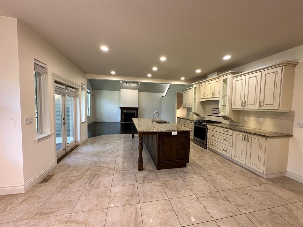 2096 128a Street, Surrey, British Columbia  V4A 3V6 - Photo 12 - R2993923