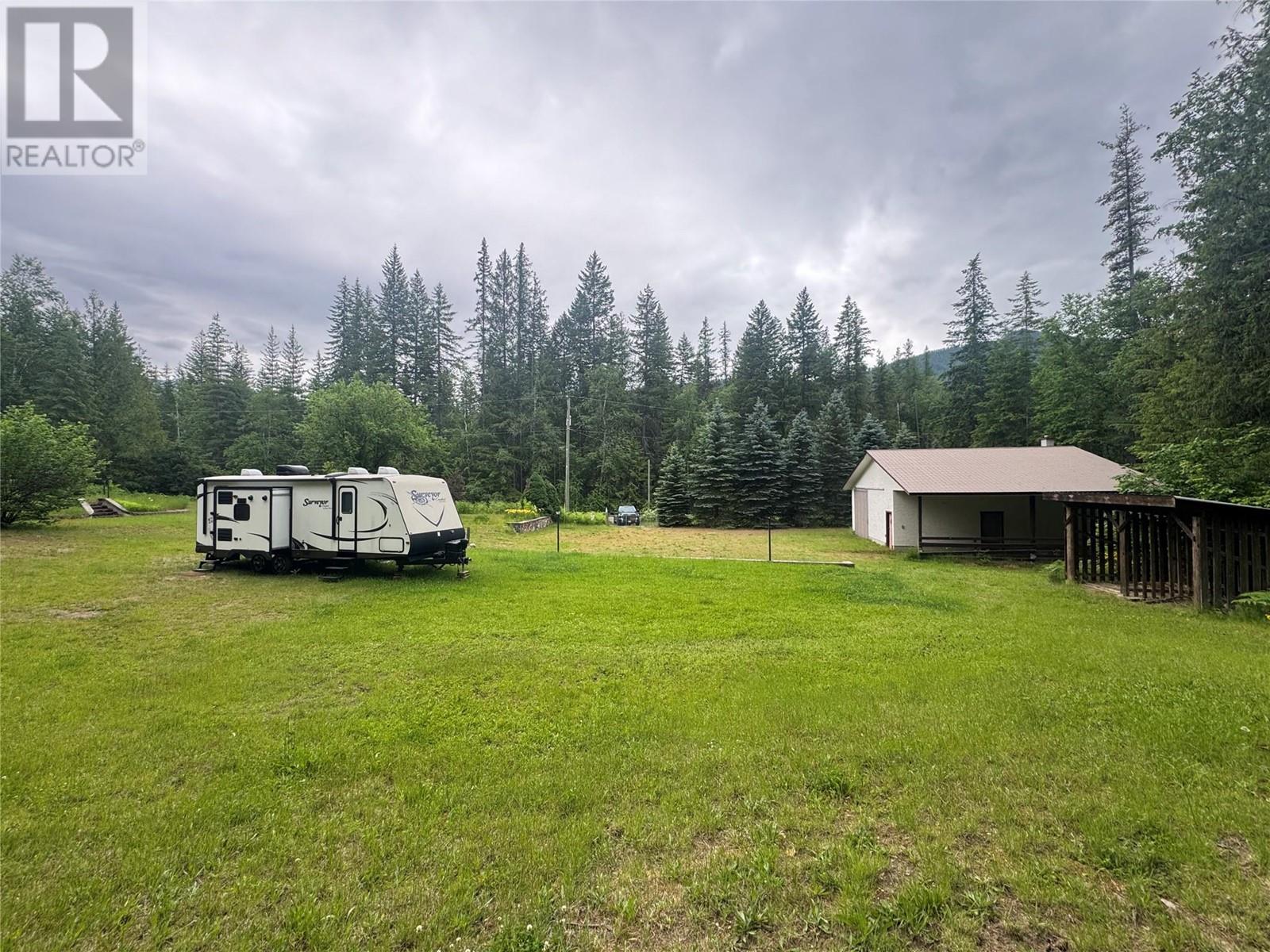 3151 Enderby Mabel Lake Road, Enderby, British Columbia  V0E 1V5 - Photo 8 - 10351522