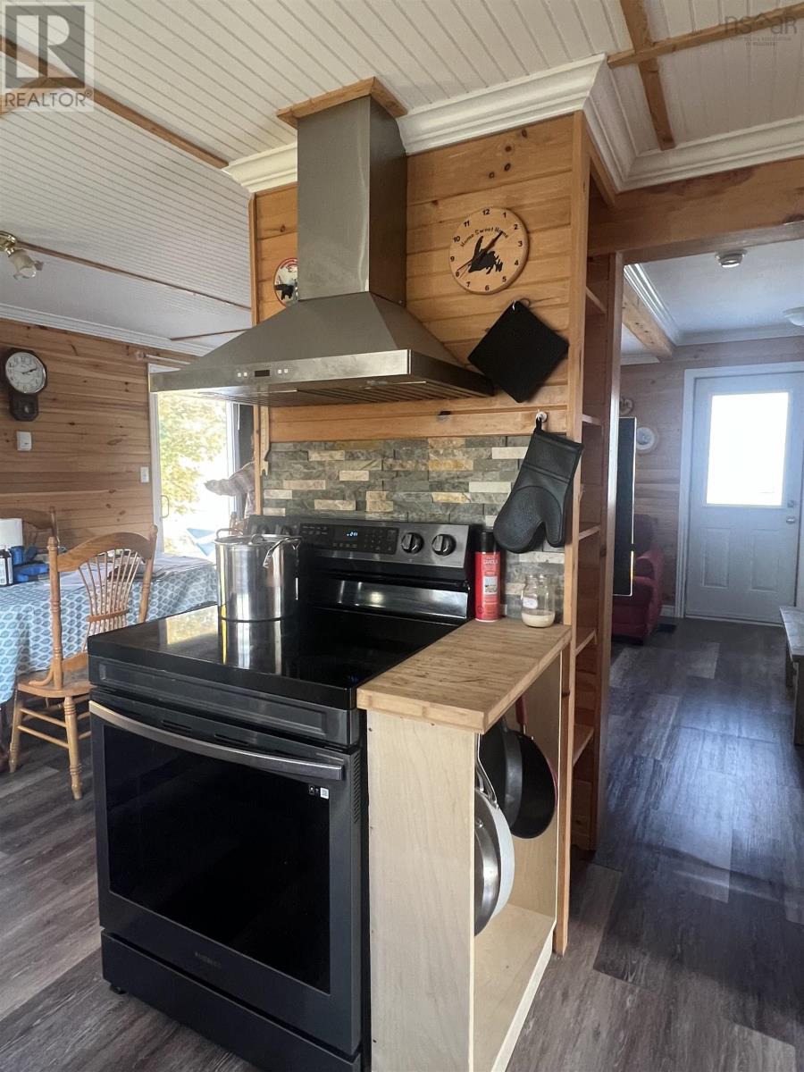 390 Sterling Street, Canso, Nova Scotia  B0H 1H0 - Photo 13 - 202514039