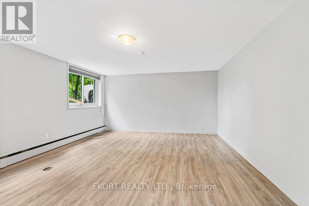 721 King Street W, Kingston, Ontario  K7M 2G3 - Photo 22 - X12208413