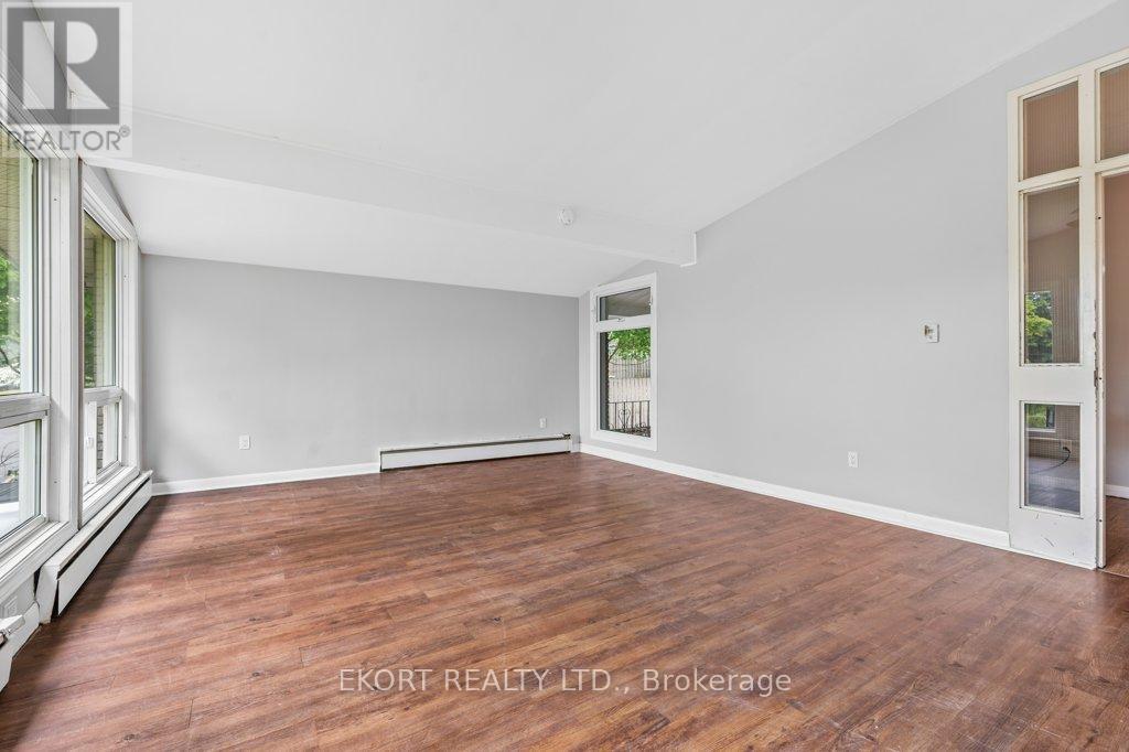 721 King Street W, Kingston, Ontario  K7M 2G3 - Photo 9 - X12208413