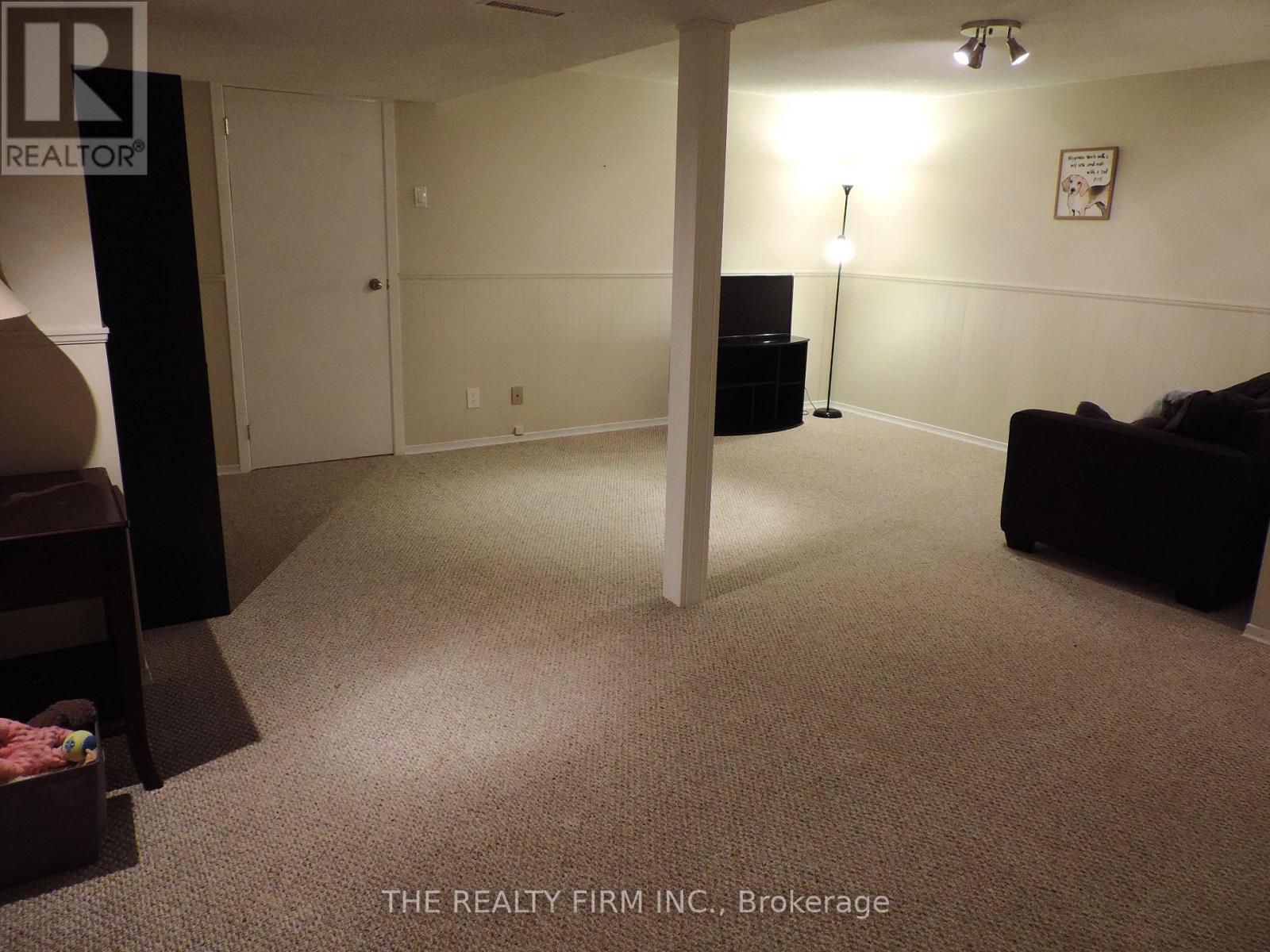 343 Crawford Street, London South, Ontario  N6C 5S3 - Photo 32 - X12208415
