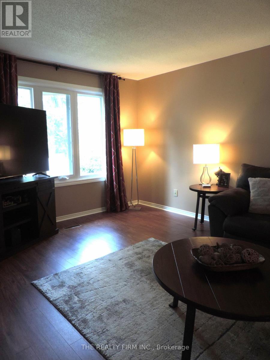 343 Crawford Street, London South, Ontario  N6C 5S3 - Photo 7 - X12208415