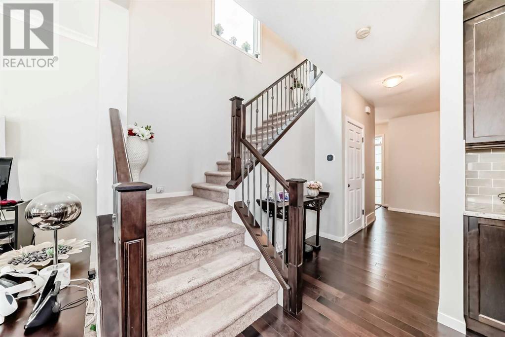 Property at 48 Brightoncrest Point SE image 4