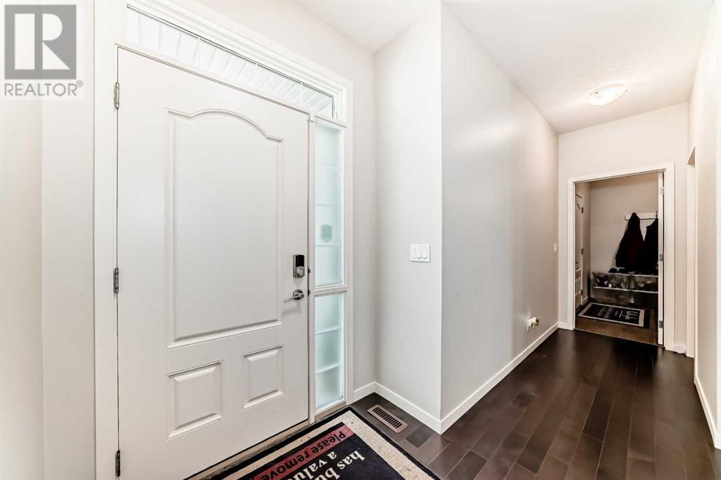 Property at 48 Brightoncrest Point SE image 3