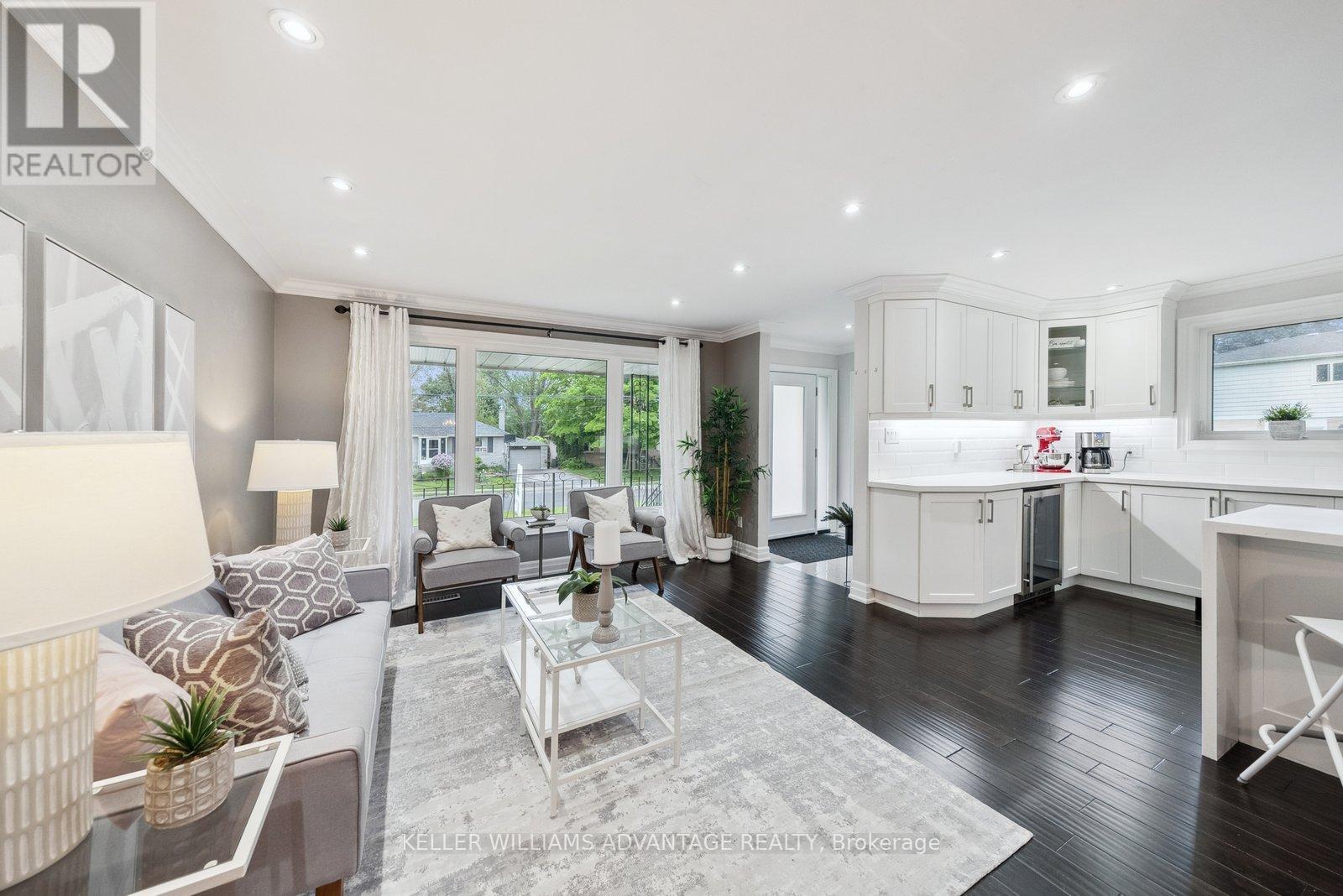 8 Brumwell Street, Toronto, Ontario  M1C 2K8 - Photo 3 - E12207951