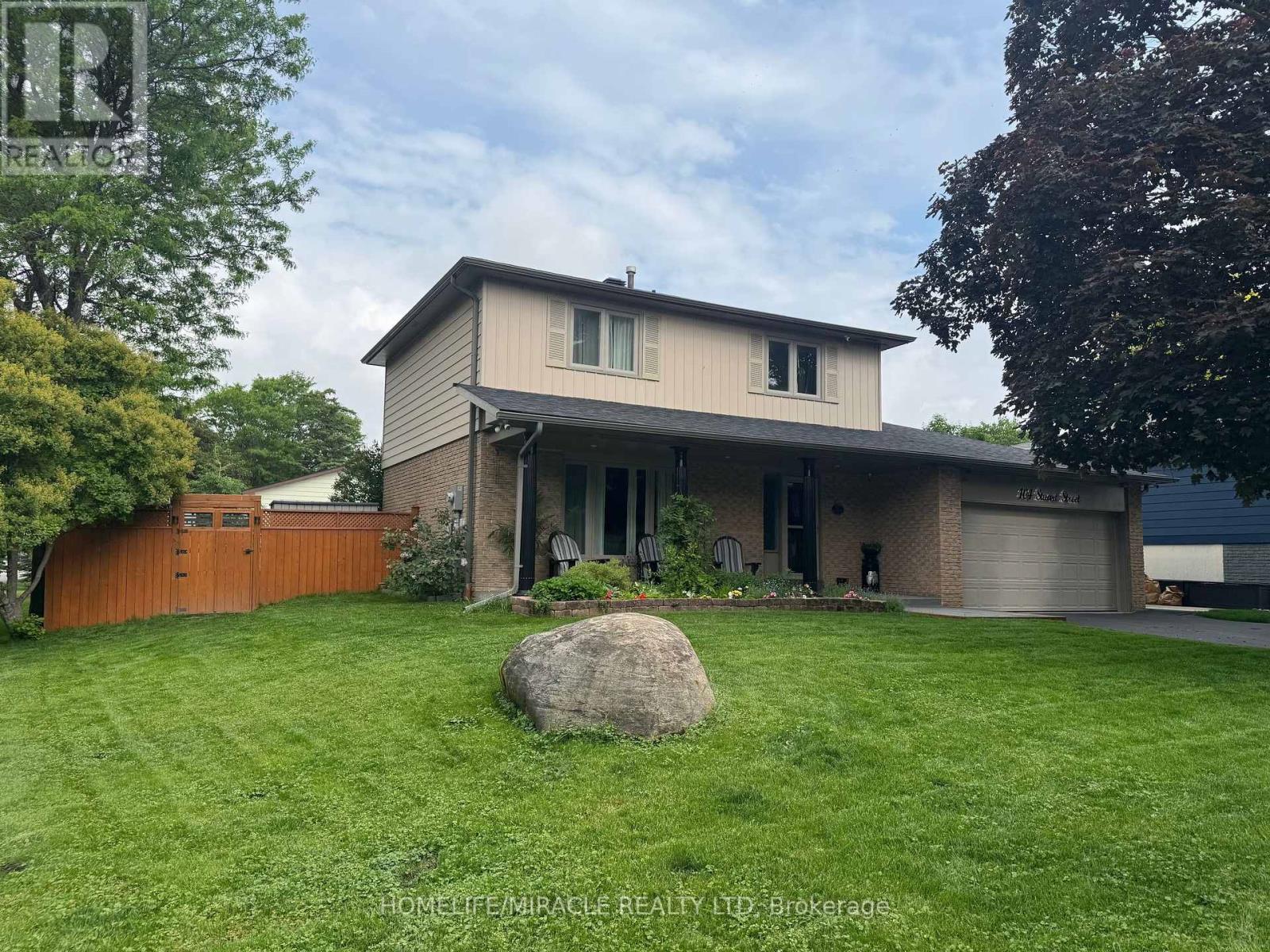 104 STUART STREET, whitchurch-stouffville (stouffville), Ontario
