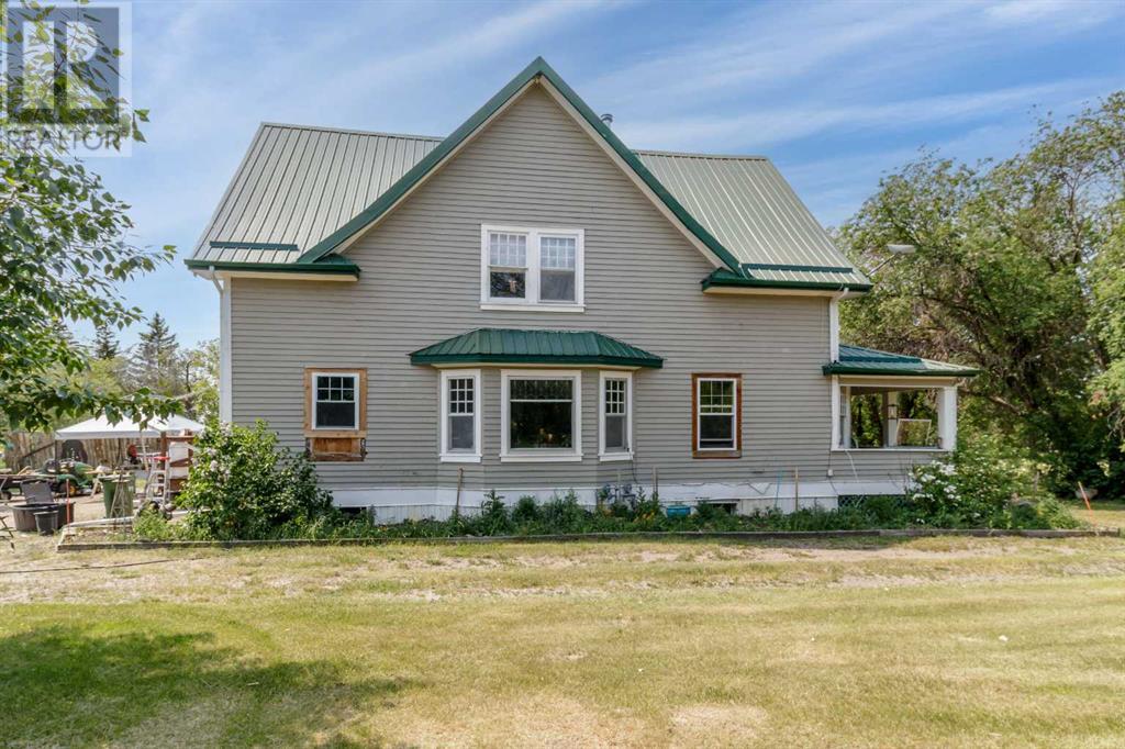 24357 Township Road 352, Rural Red Deer County, Alberta  T0M 0Y0 - Photo 1 - A2228665