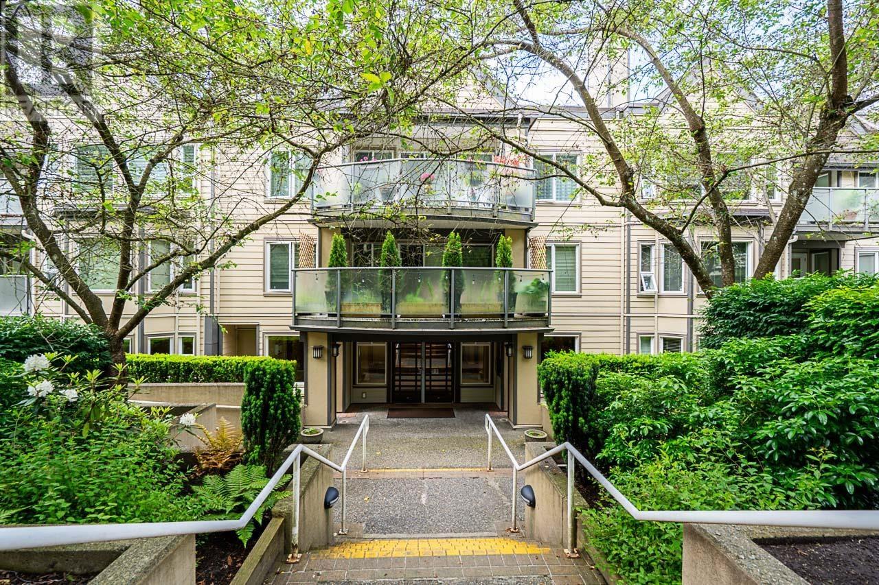 223 6707 Southpoint Drive, Burnaby, British Columbia  V3N 4V8 - Photo 2 - R3010858