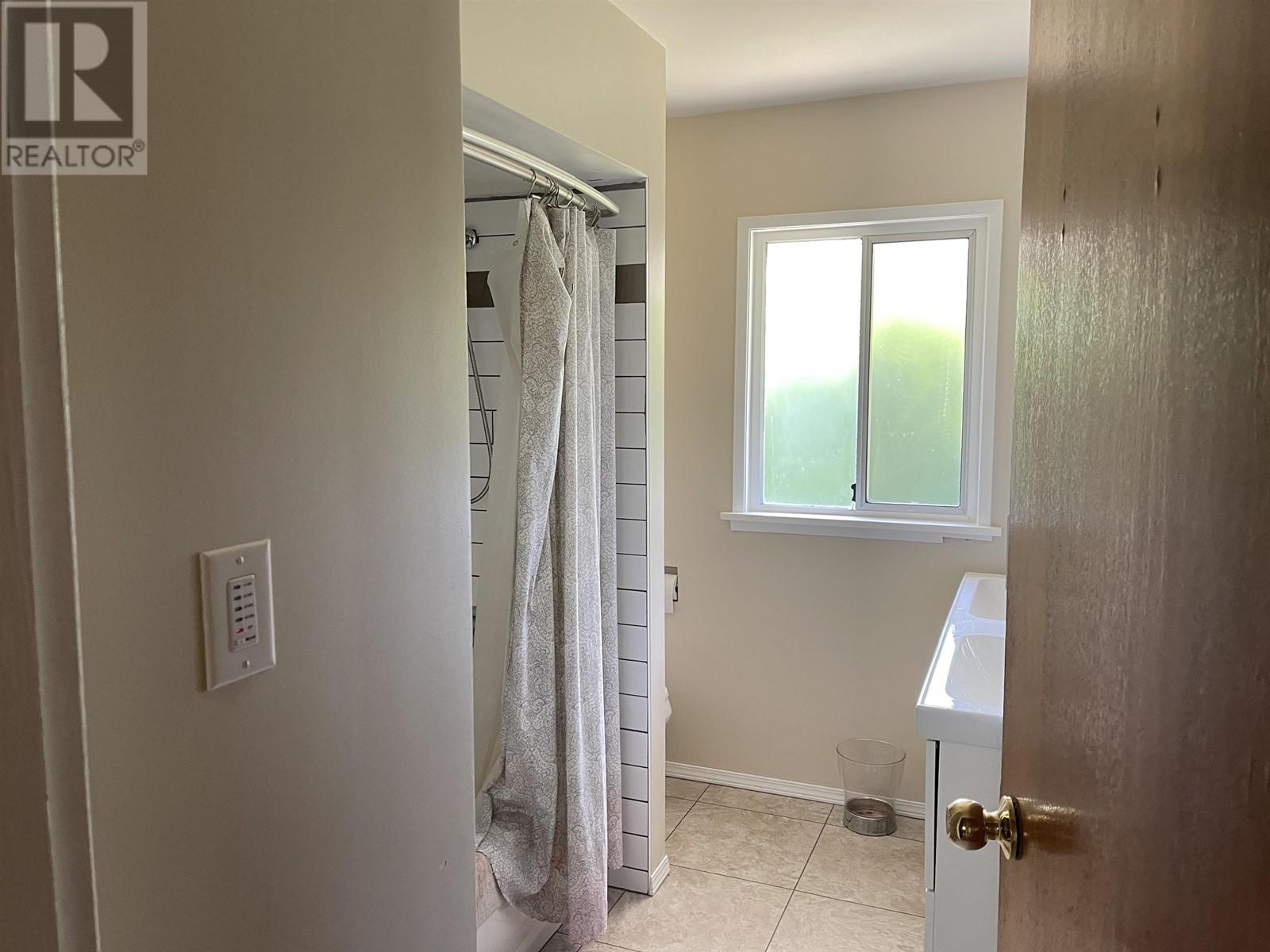 11949 220 Street, Maple Ridge, British Columbia  V2X 5R3 - Photo 15 - R3012971