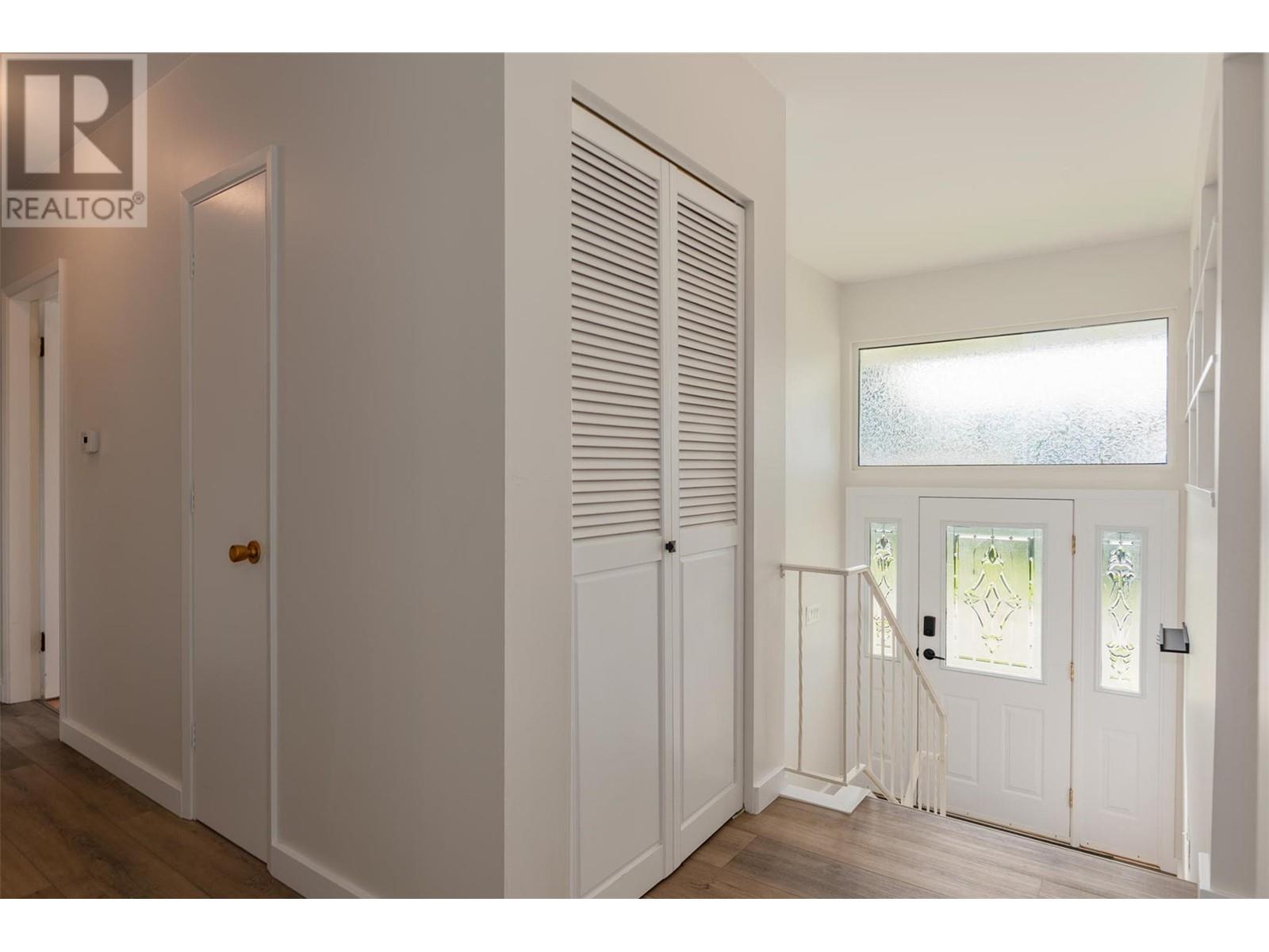 3725 Dogwood Drive, Trail, British Columbia  V1R 2V4 - Photo 19 - 10351372
