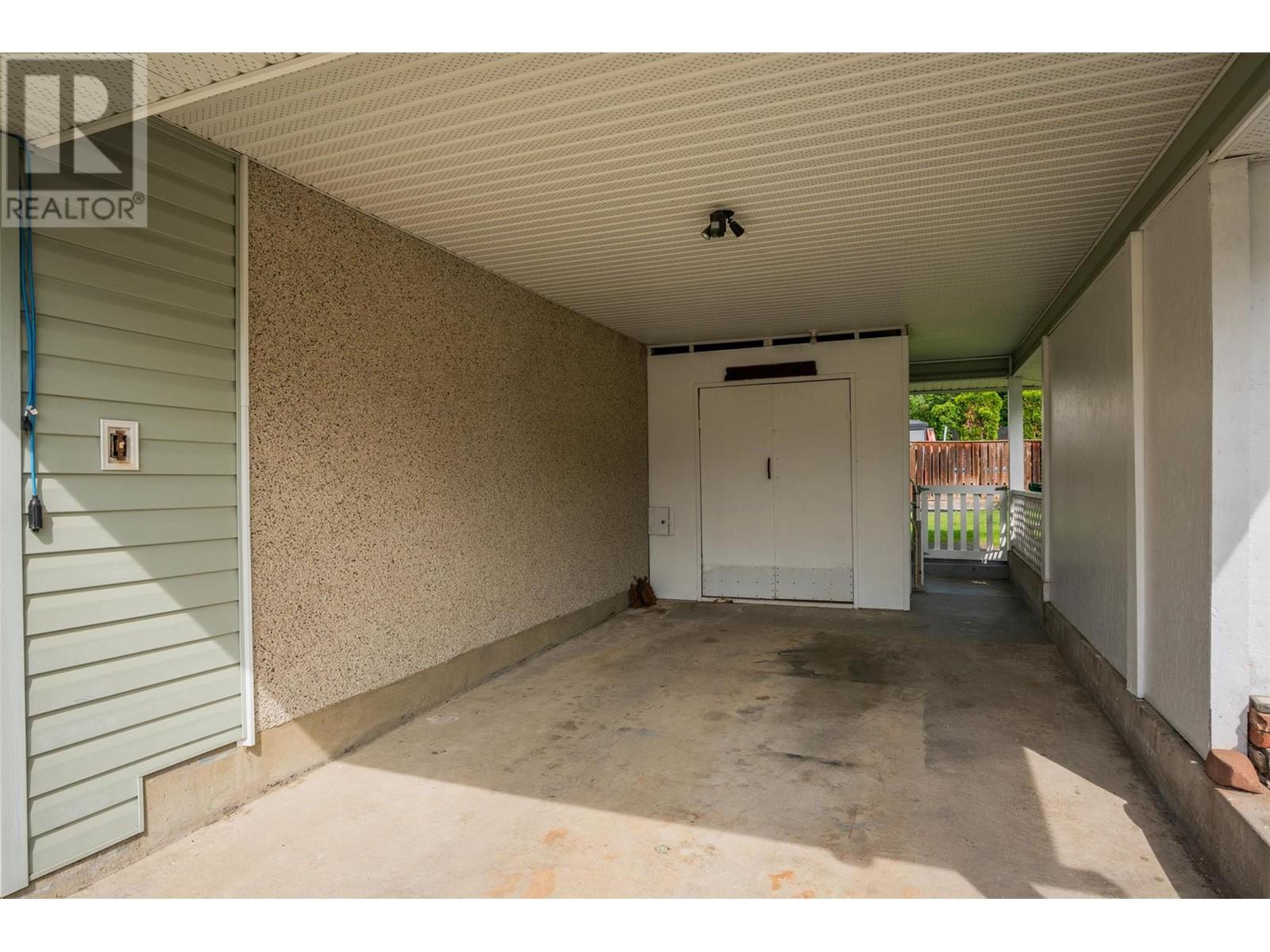 3725 Dogwood Drive, Trail, British Columbia  V1R 2V4 - Photo 36 - 10351372