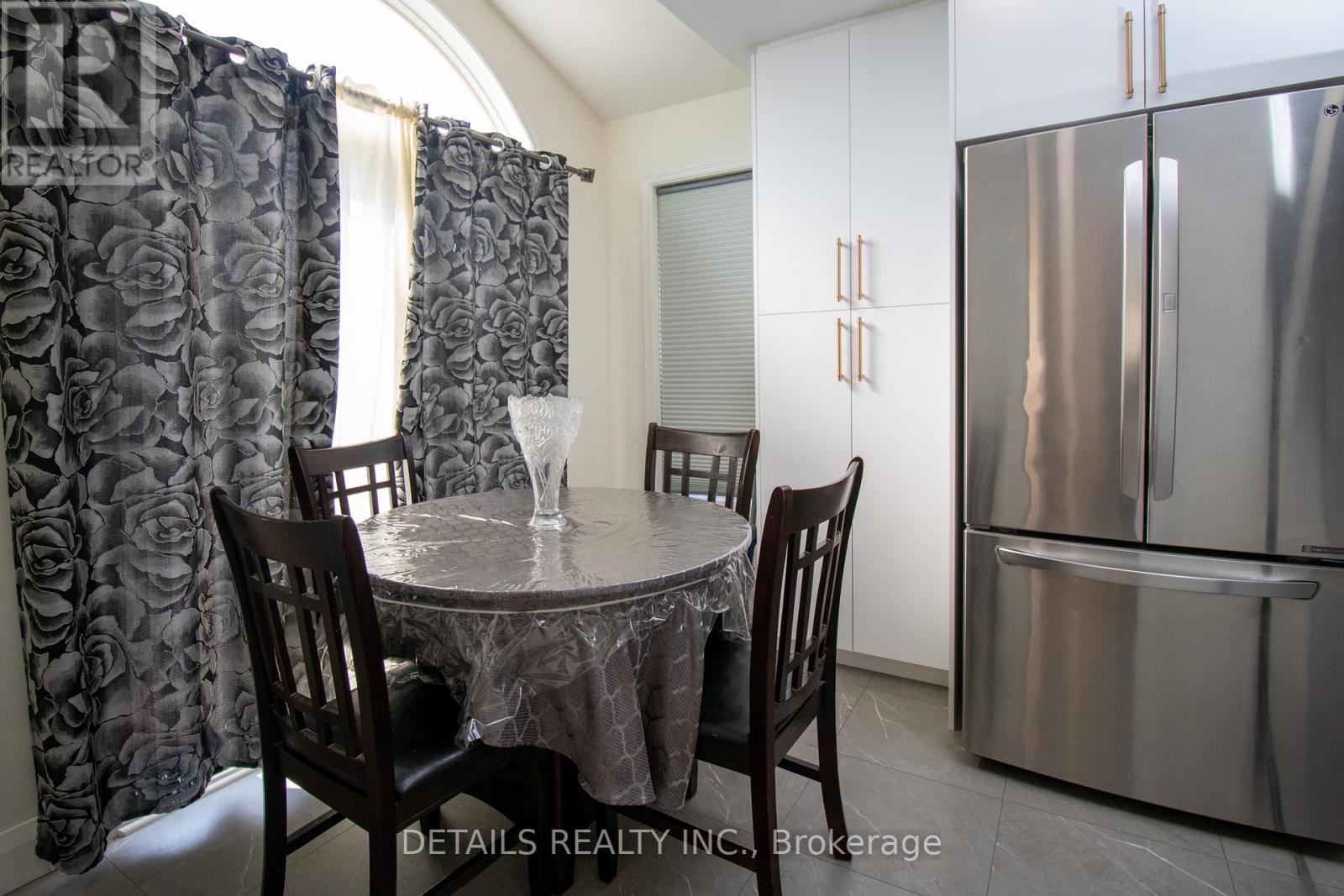 732 Carmella Crescent, Ottawa, Ontario  K4A 4V8 - Photo 11 - X12208411