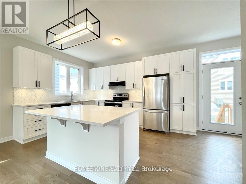 329 Canadensis Lane, Ottawa, Ontario  K2J 6X7 - Photo 9 - X12208434