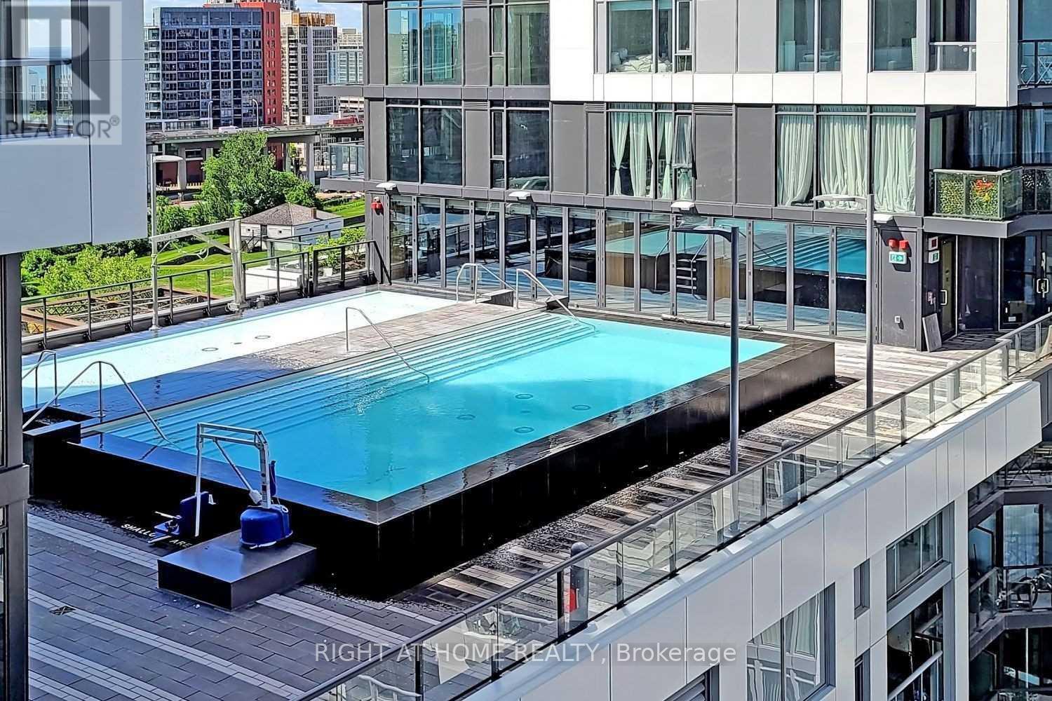 1107 - 576 Front Street W, Toronto, Ontario  M5V 0P8 - Photo 12 - C12208313