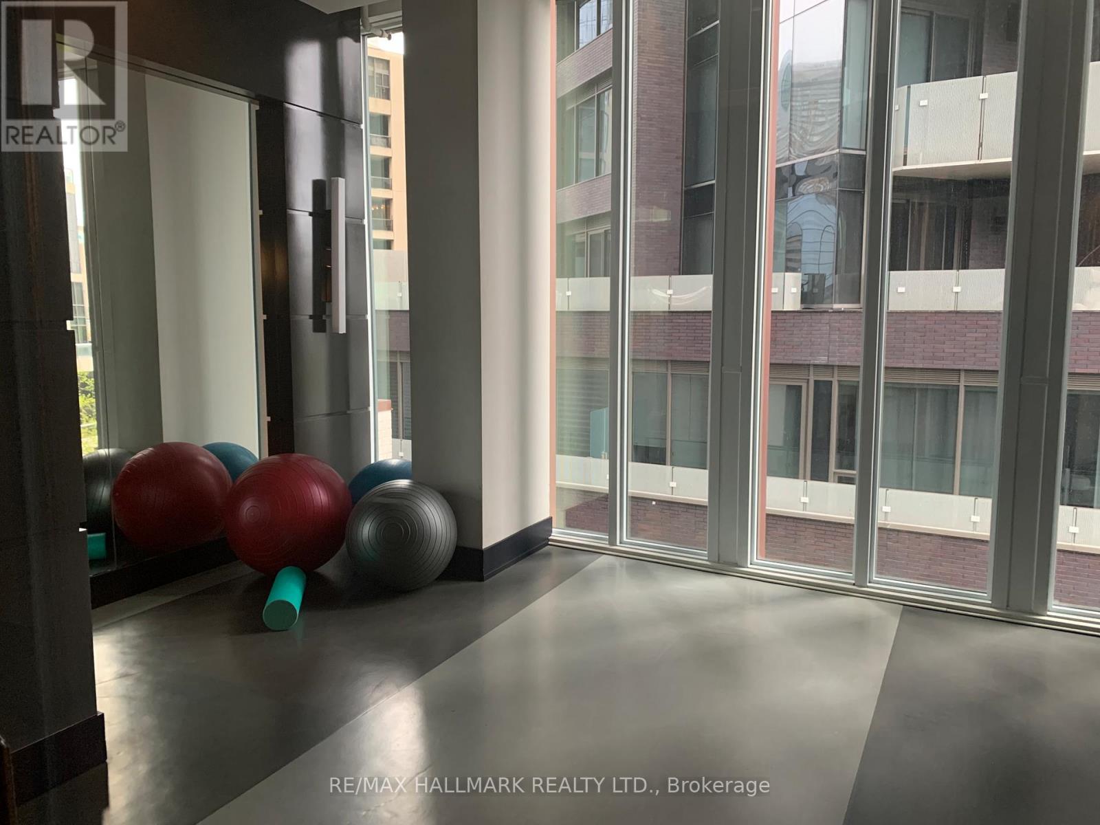 901 - 32 Davenport Road, Toronto, Ontario  M5R 0B5 - Photo 24 - C12208366