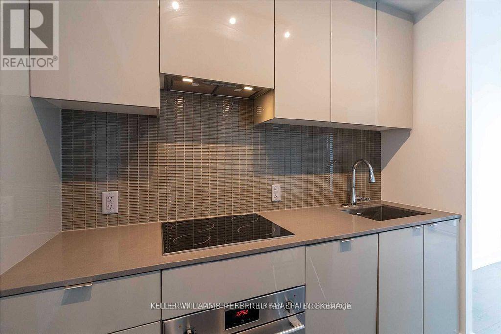 5013 - 7 Grenville Street, Toronto, Ontario  M4Y 0E9 - Photo 15 - C12208370