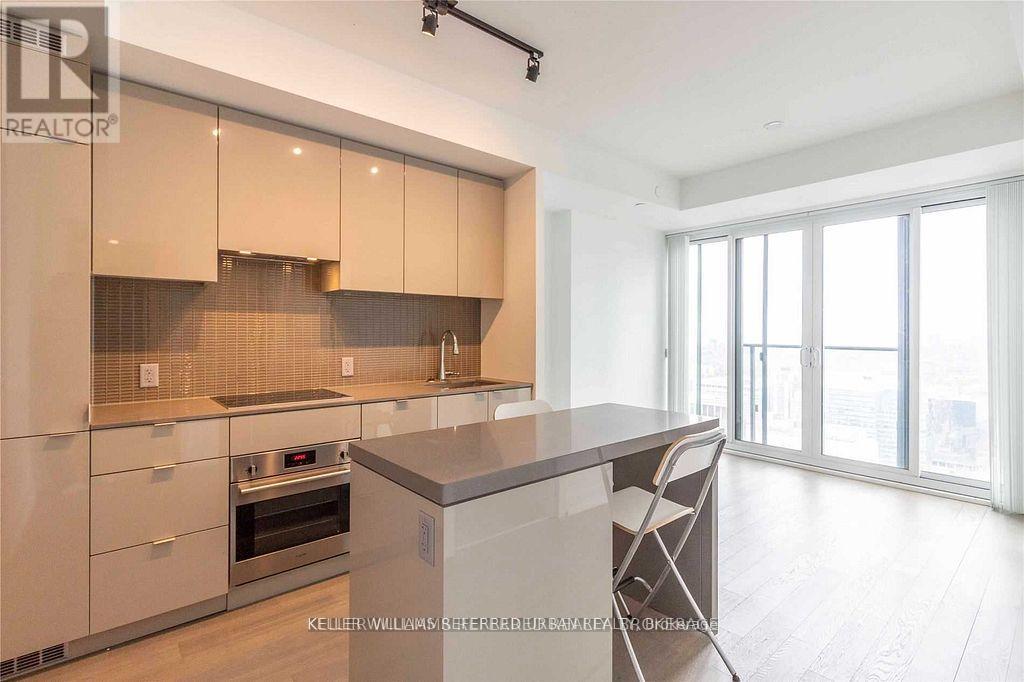 5013 - 7 Grenville Street, Toronto, Ontario  M4Y 0E9 - Photo 19 - C12208370