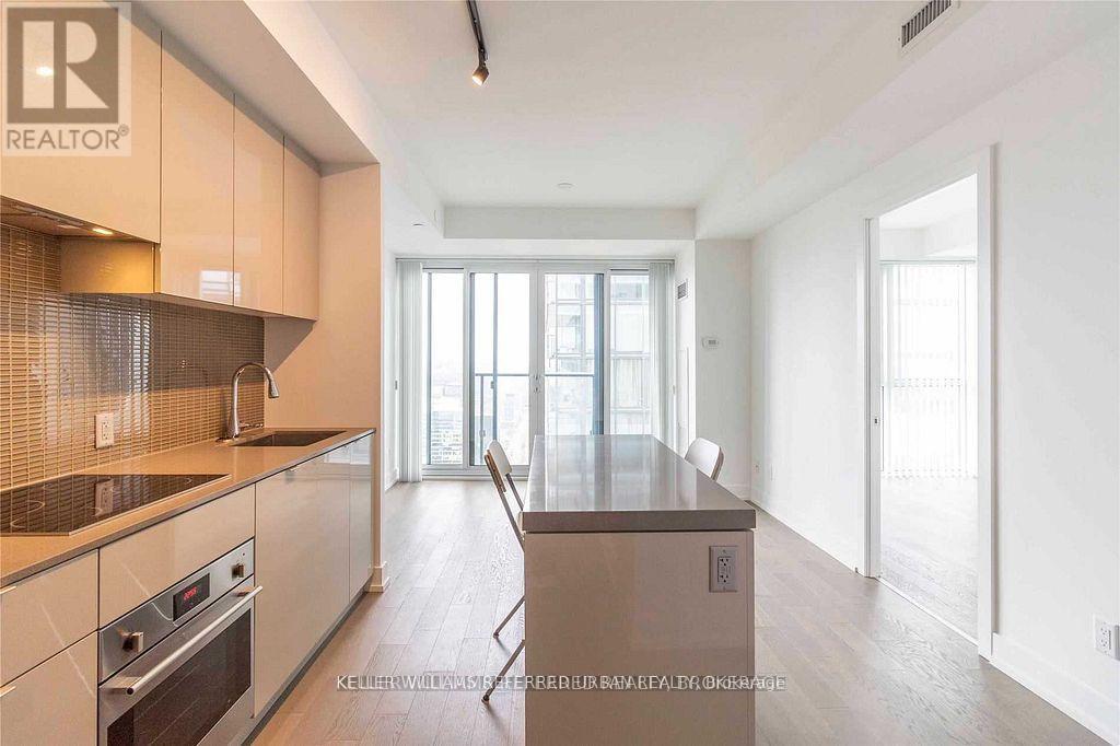 5013 - 7 Grenville Street, Toronto, Ontario  M4Y 0E9 - Photo 21 - C12208370