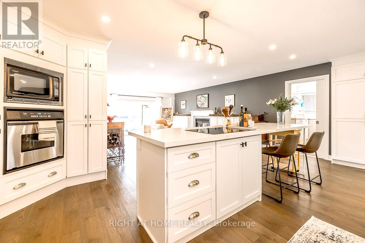 30 Pooles Road, Springwater, Ontario  L0L 1X0 - Photo 12 - S12101150