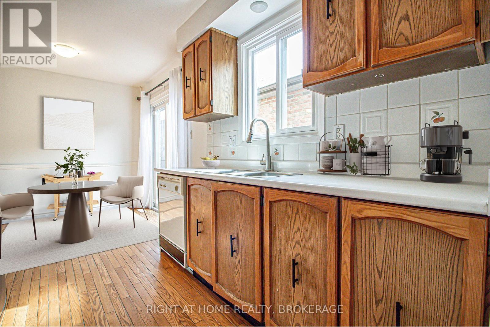 30 Vodden Street W, Brampton, Ontario  L6X 2W7 - Photo 12 - W12079293
