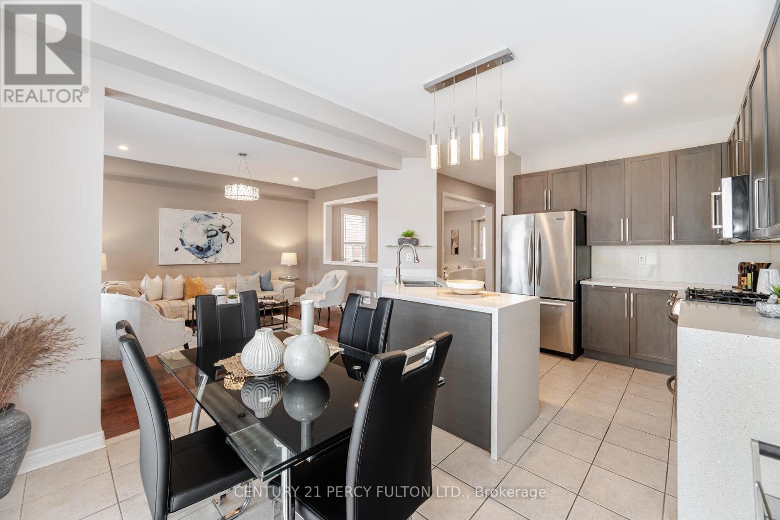 477 Rougewalk Drive, Pickering, Ontario  L1X 0A1 - Photo 10 - E12208441