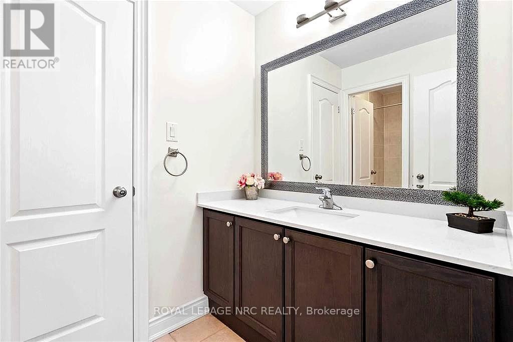 943 Line 9 Road, Niagara-On-The-Lake, Ontario  L0S 1J1 - Photo 21 - X12201144