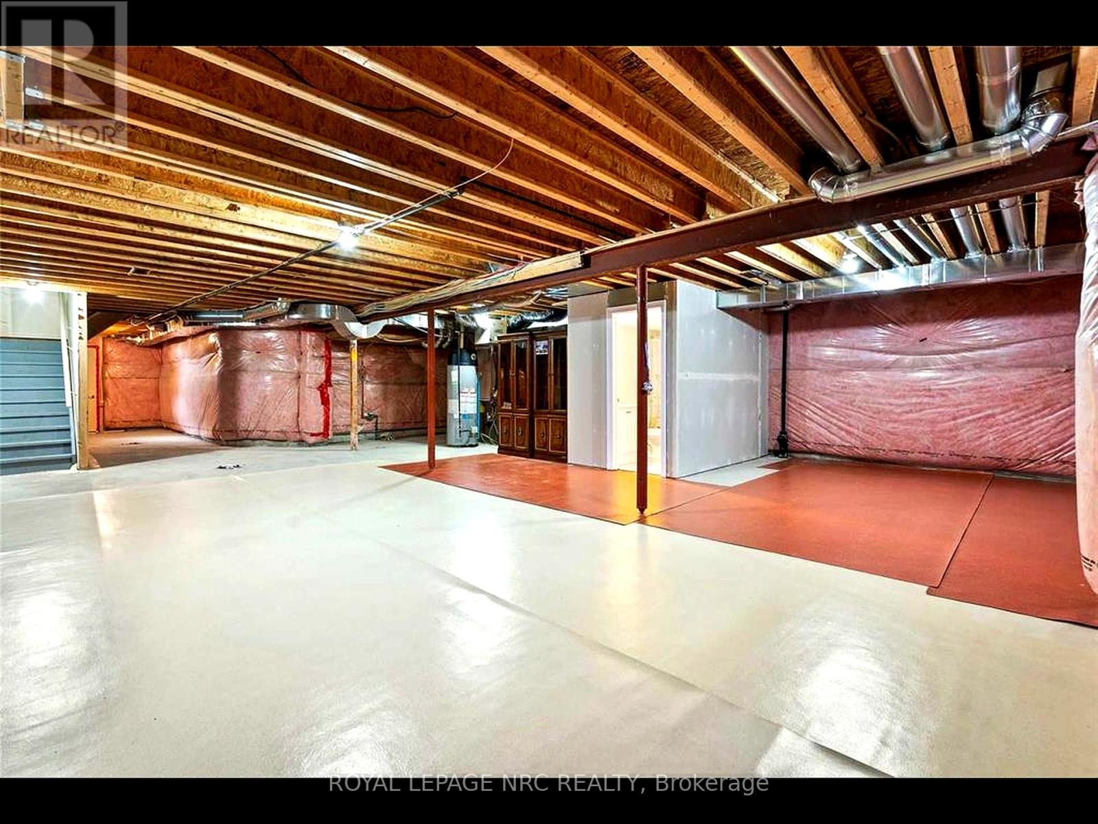 943 Line 9 Road, Niagara-On-The-Lake, Ontario  L0S 1J1 - Photo 26 - X12201144