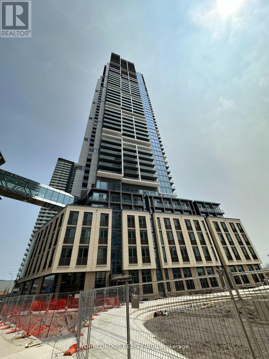1002 - 7890 Jane Street, Vaughan, Ontario  L4K 0K9 - Photo 1 - N12208314