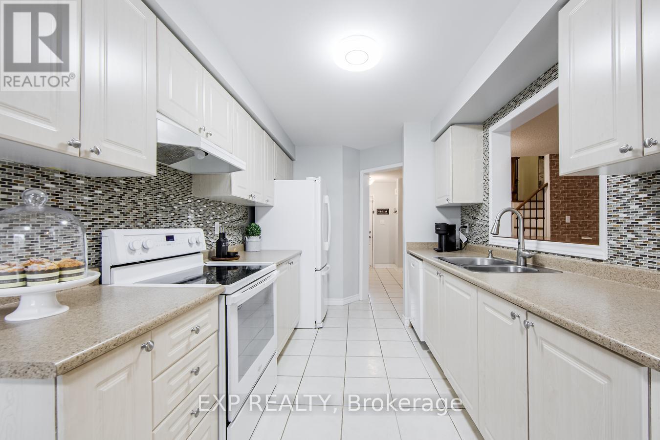 5 Mcgahey Street, New Tecumseth, Ontario  L0G 1W0 - Photo 16 - N12208402