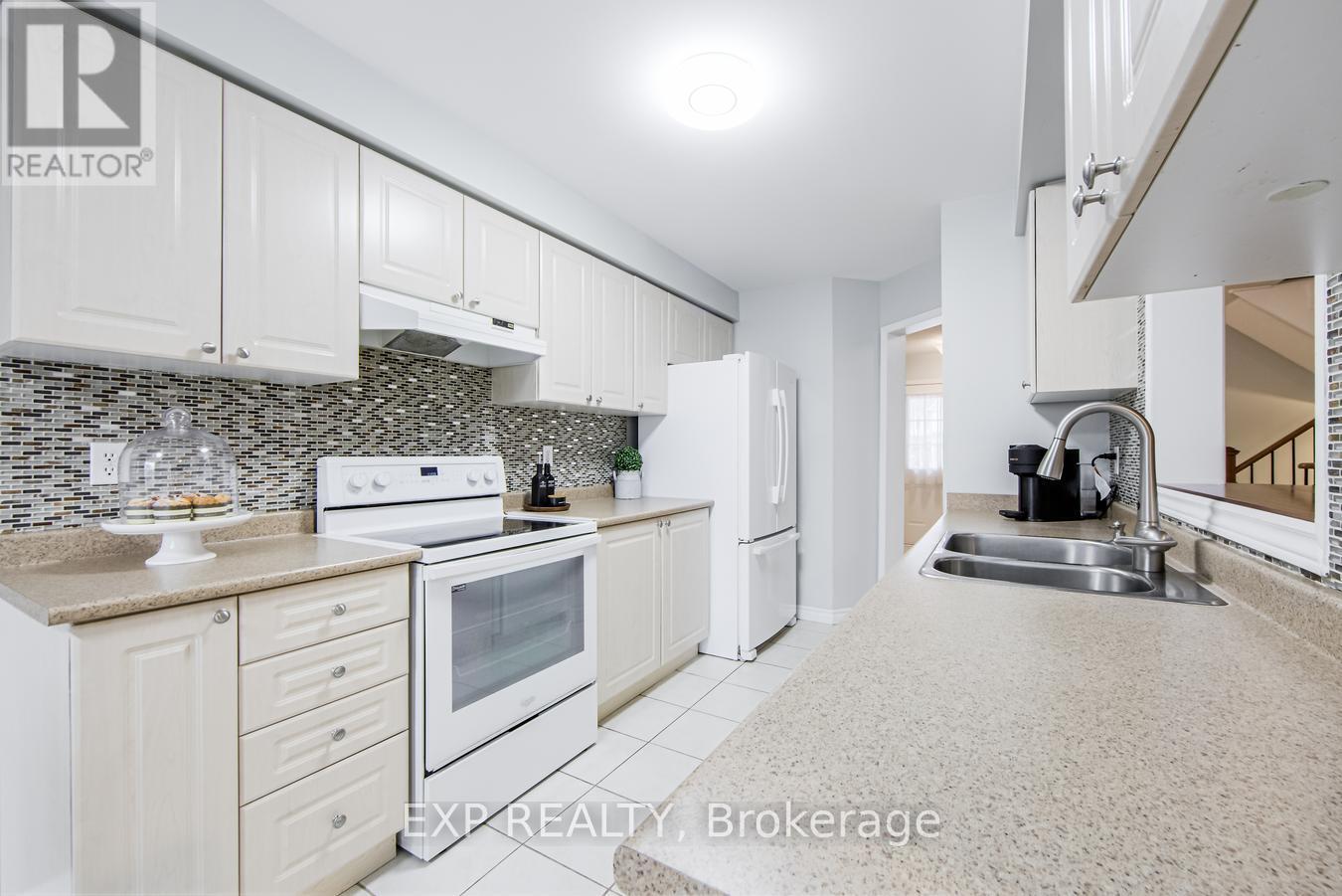 5 Mcgahey Street, New Tecumseth, Ontario  L0G 1W0 - Photo 17 - N12208402
