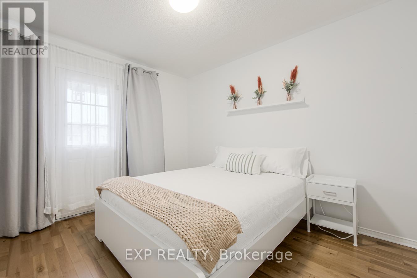 5 Mcgahey Street, New Tecumseth, Ontario  L0G 1W0 - Photo 24 - N12208402
