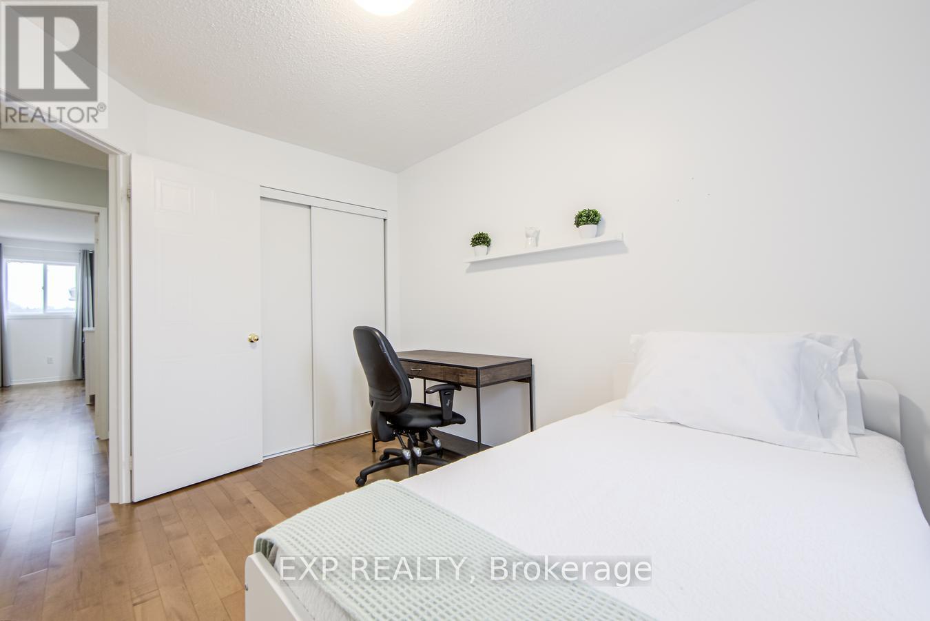 5 Mcgahey Street, New Tecumseth, Ontario  L0G 1W0 - Photo 31 - N12208402