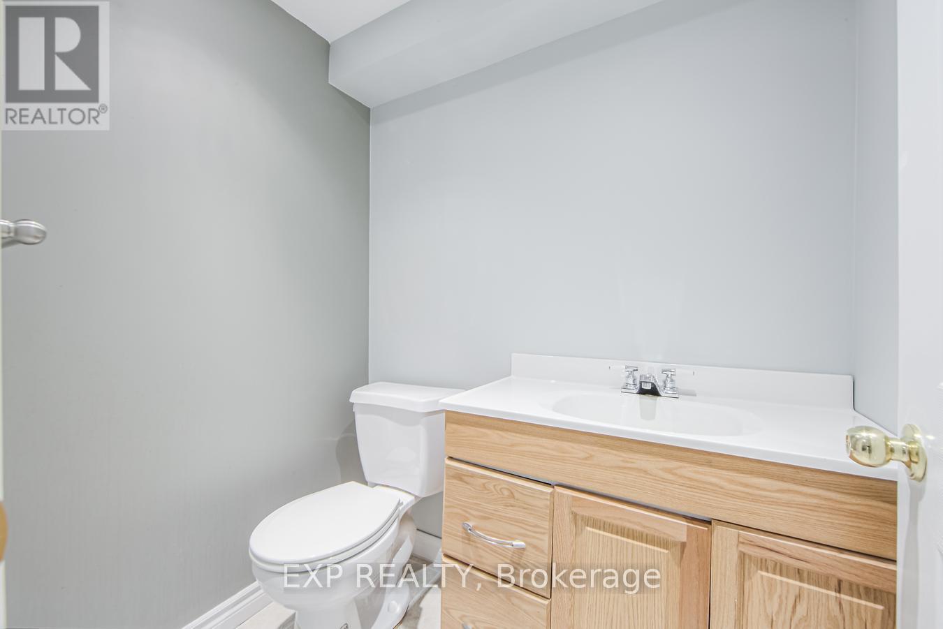 5 Mcgahey Street, New Tecumseth, Ontario  L0G 1W0 - Photo 40 - N12208402