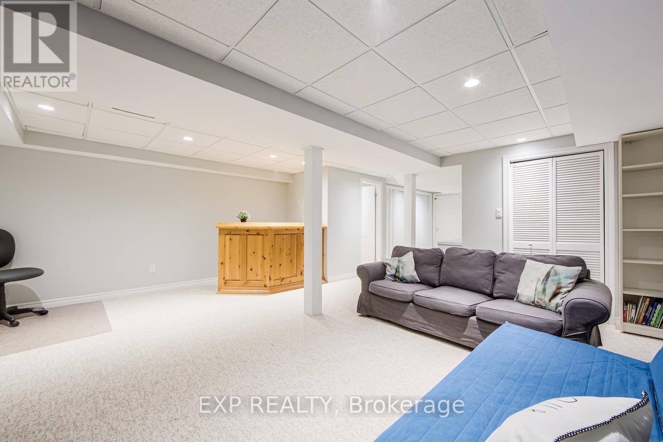 5 Mcgahey Street, New Tecumseth, Ontario  L0G 1W0 - Photo 43 - N12208402