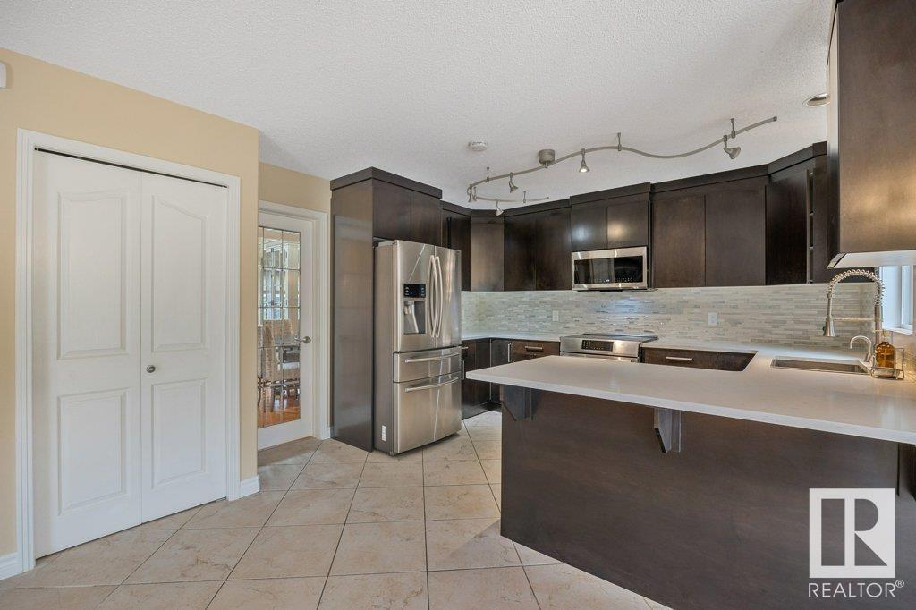 1312 Welbourn Ln Nw, Edmonton, Alberta  T6M 2M2 - Photo 6 - E4441409