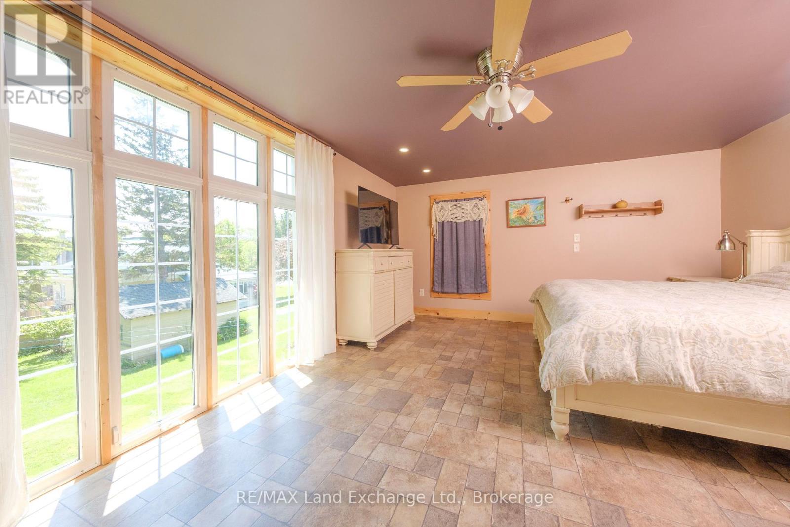 511 Havelock Street, Huron-Kinloss (Lucknow), Ontario  N0G 2H0 - Photo 13 - X12208194