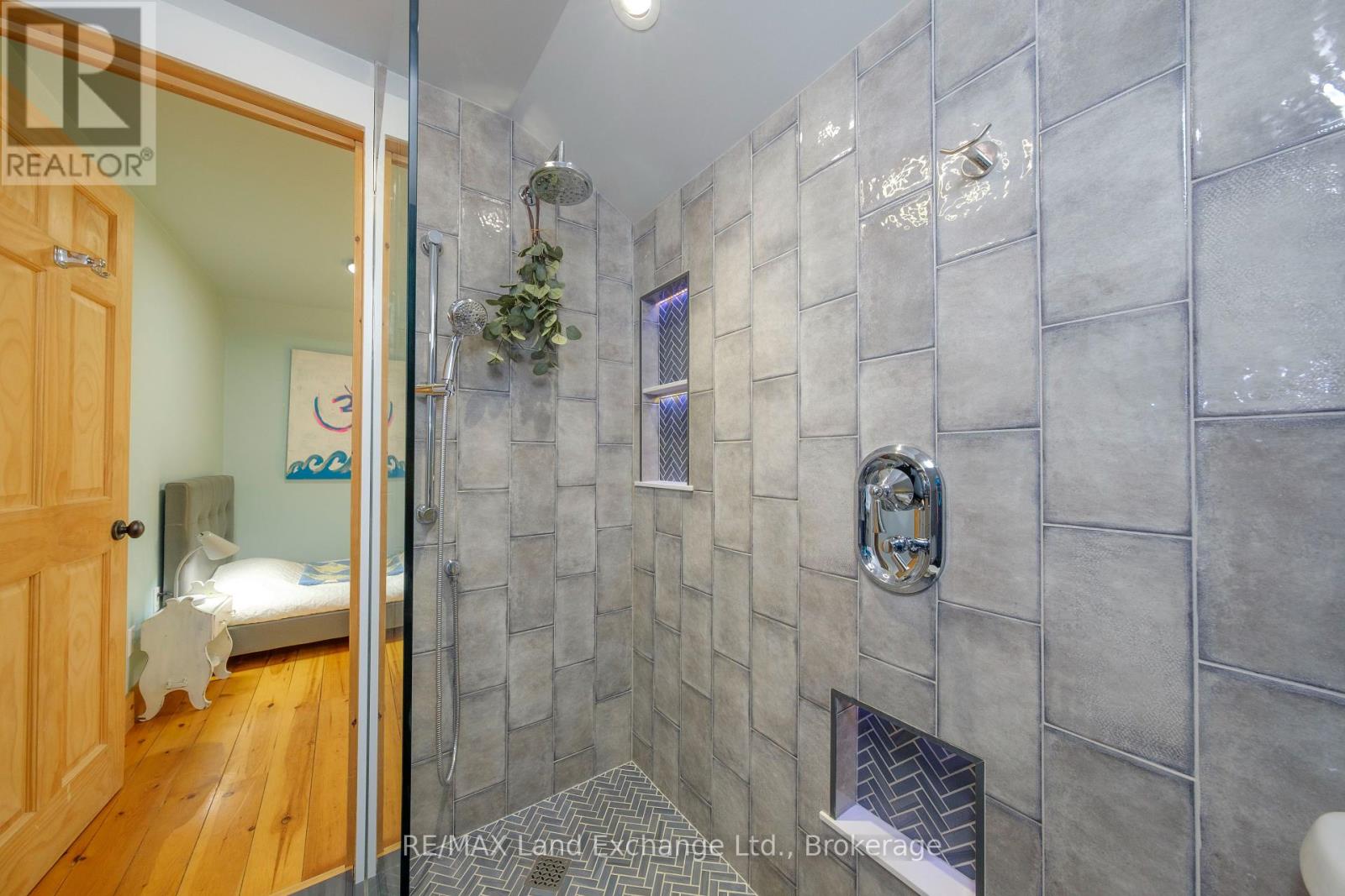 511 Havelock Street, Huron-Kinloss (Lucknow), Ontario  N0G 2H0 - Photo 41 - X12208194