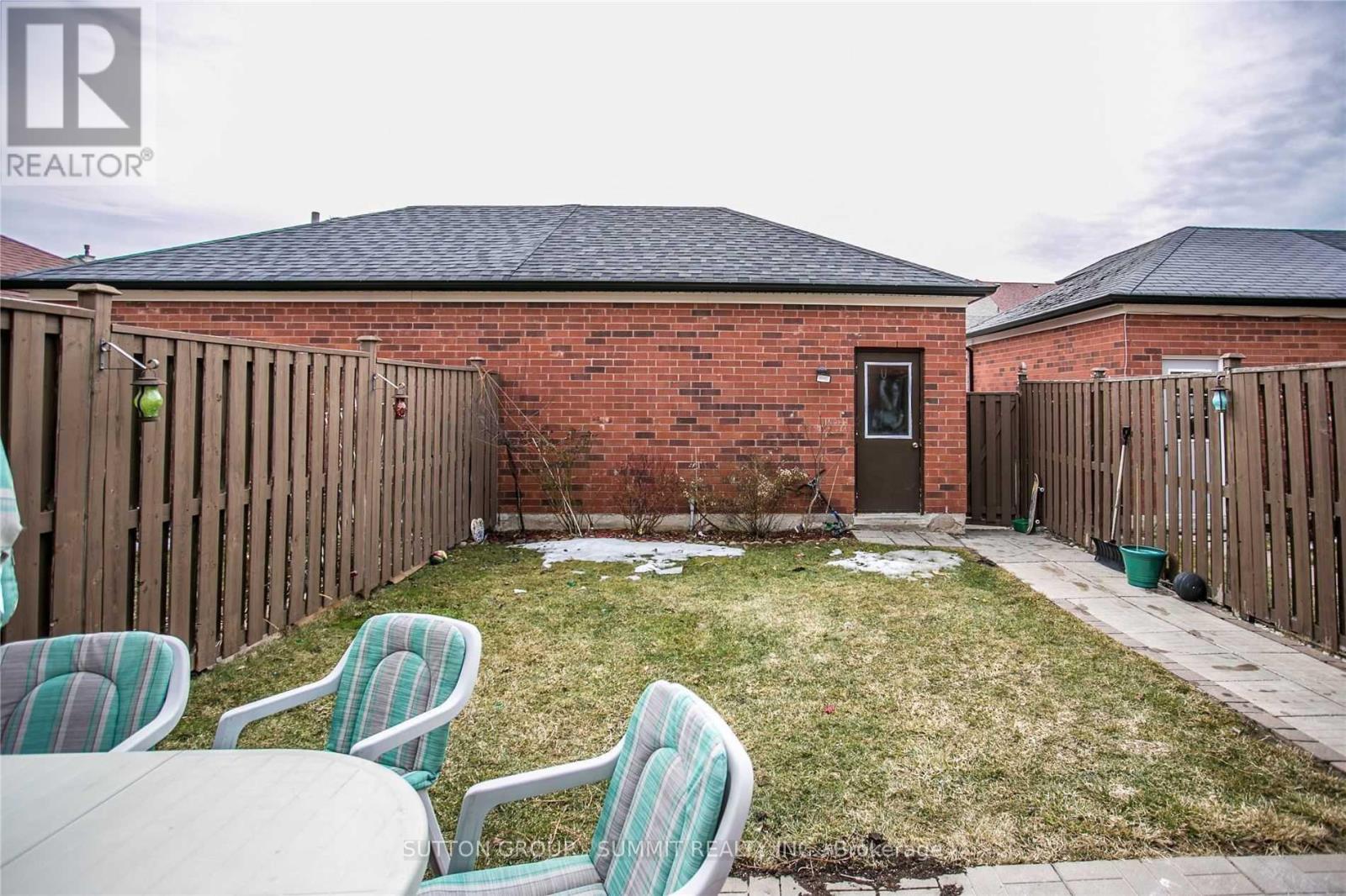 5828 Tenth Line W, Mississauga, Ontario  L5M 6S2 - Photo 19 - W12208329