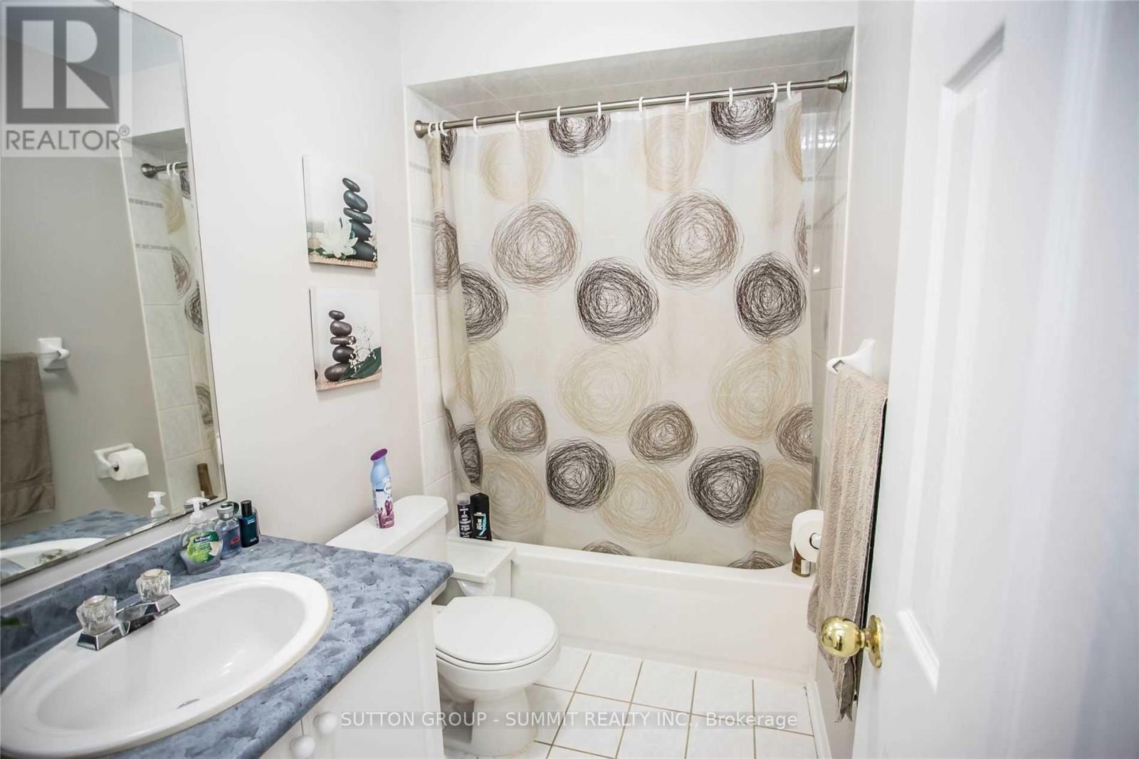 5828 Tenth Line W, Mississauga, Ontario  L5M 6S2 - Photo 7 - W12208329