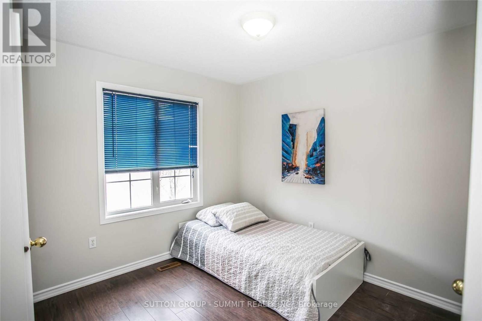 5828 Tenth Line W, Mississauga, Ontario  L5M 6S2 - Photo 8 - W12208329