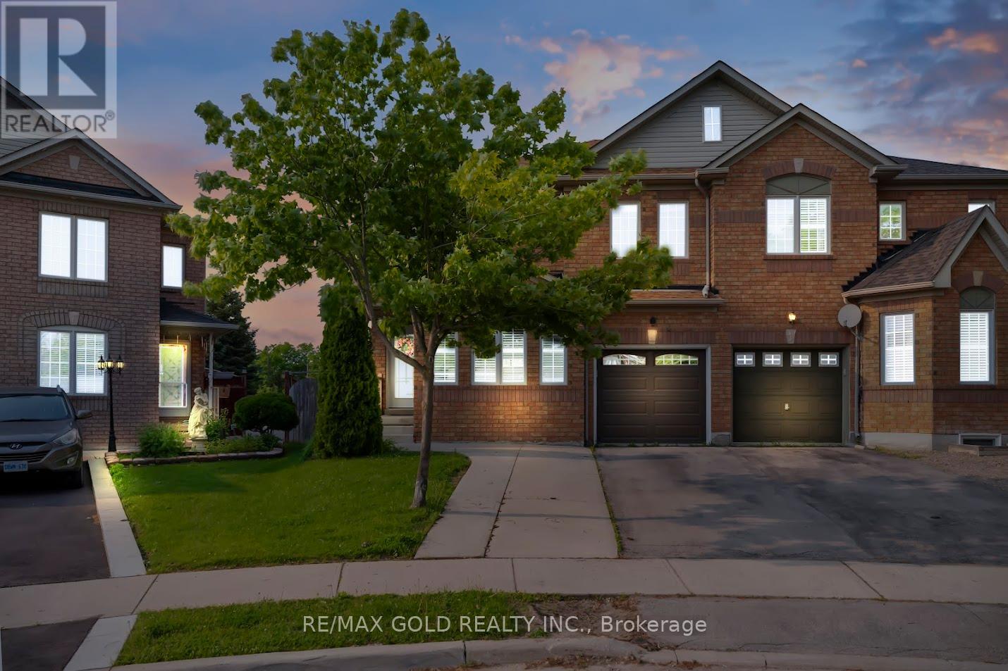66 Thunderbird Trail, Brampton, Ontario  L6R 2T4 - Photo 1 - W12208339
