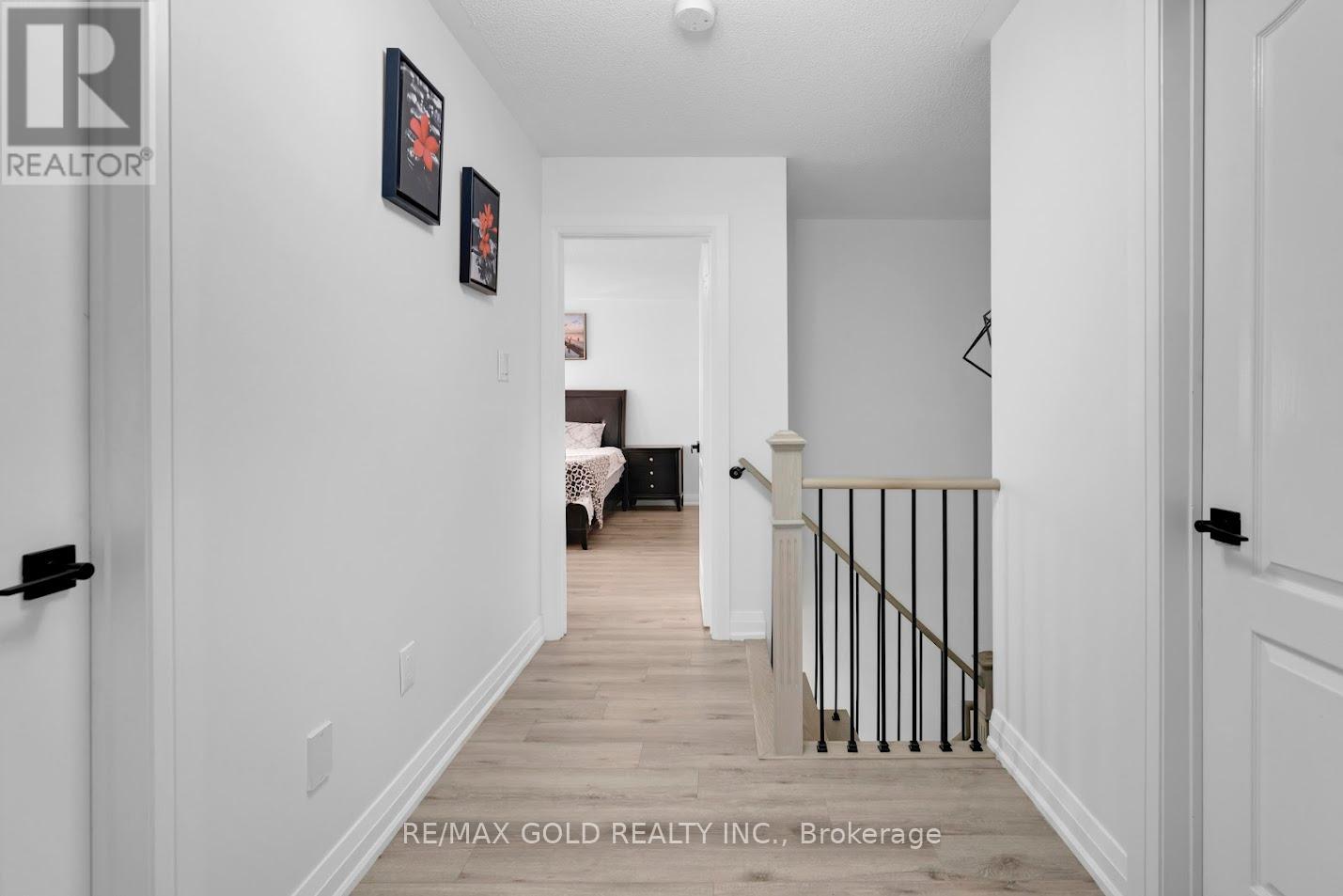 66 Thunderbird Trail, Brampton, Ontario  L6R 2T4 - Photo 16 - W12208339