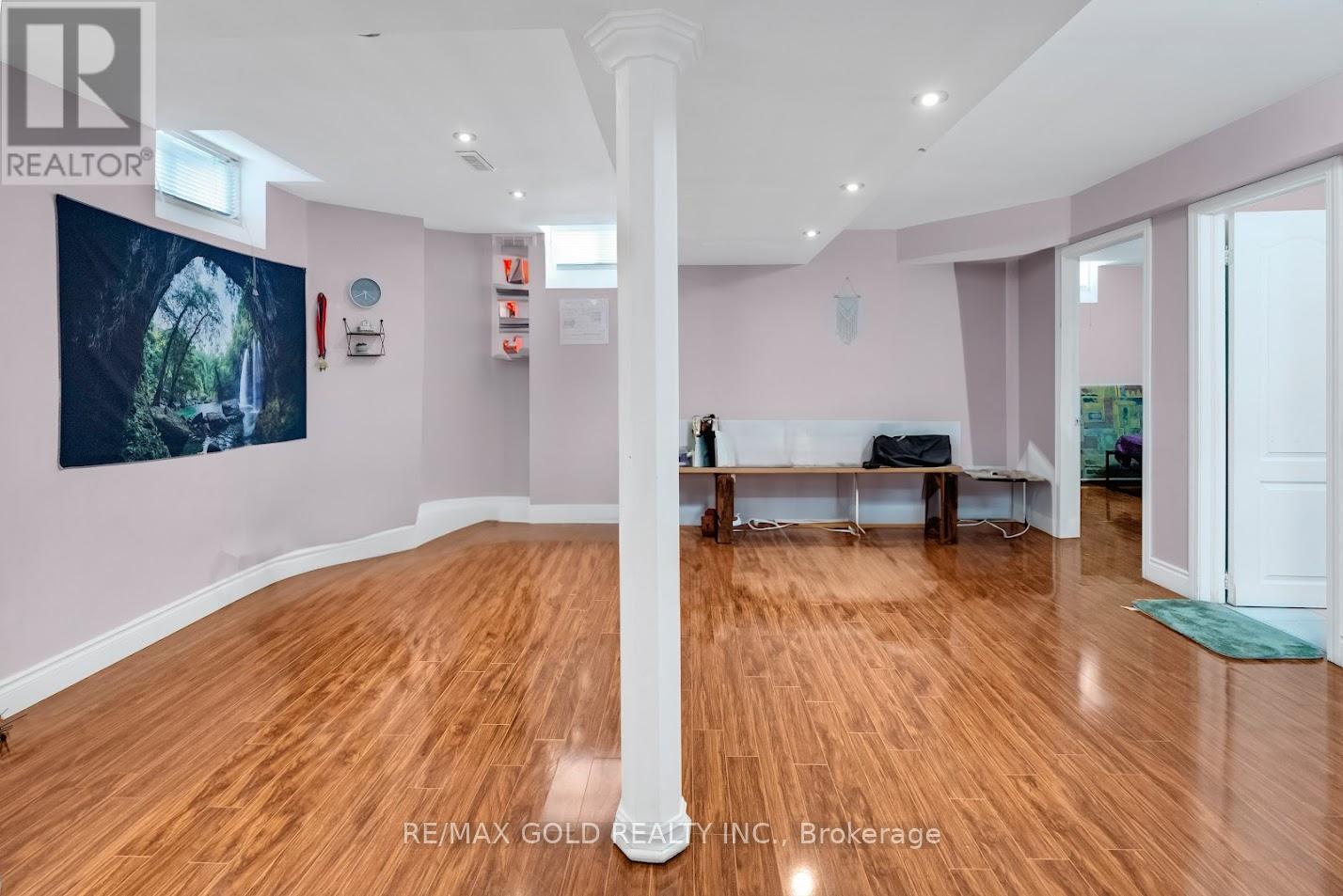 66 Thunderbird Trail, Brampton, Ontario  L6R 2T4 - Photo 27 - W12208339