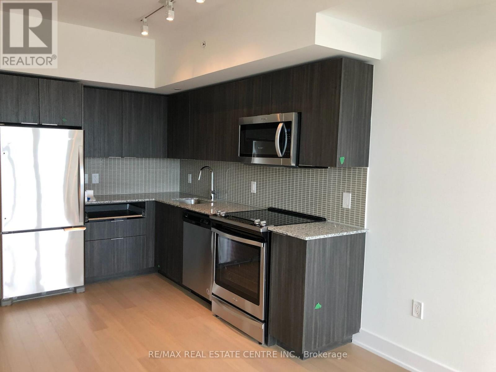 4610 - 30 Shore Breeze Drive, Toronto, Ontario  M8V 0J1 - Photo 7 - W12208363
