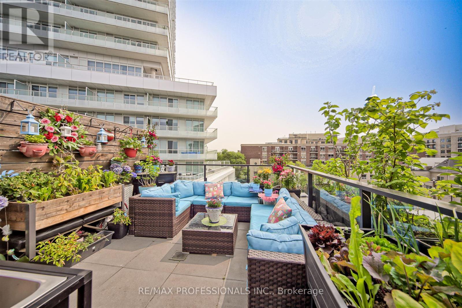 4 - 15 Brin Drive, Toronto, Ontario  M8X 0B4 - Photo 37 - W12208387