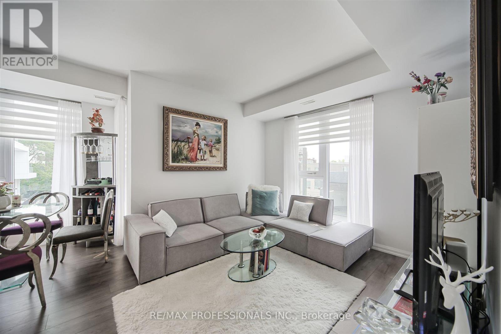 4 - 15 Brin Drive, Toronto, Ontario  M8X 0B4 - Photo 8 - W12208387